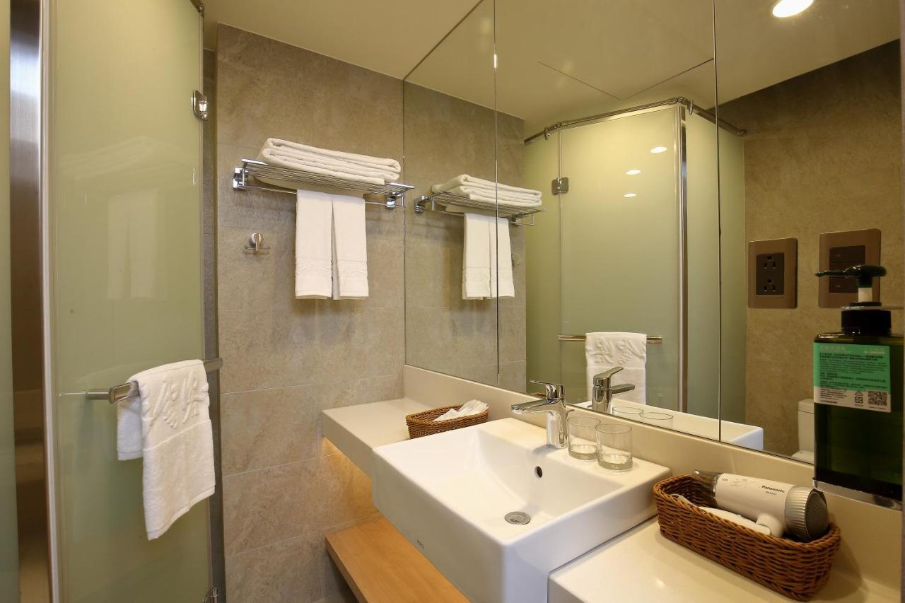 Kloud Hotel Тайджун Екстериор снимка